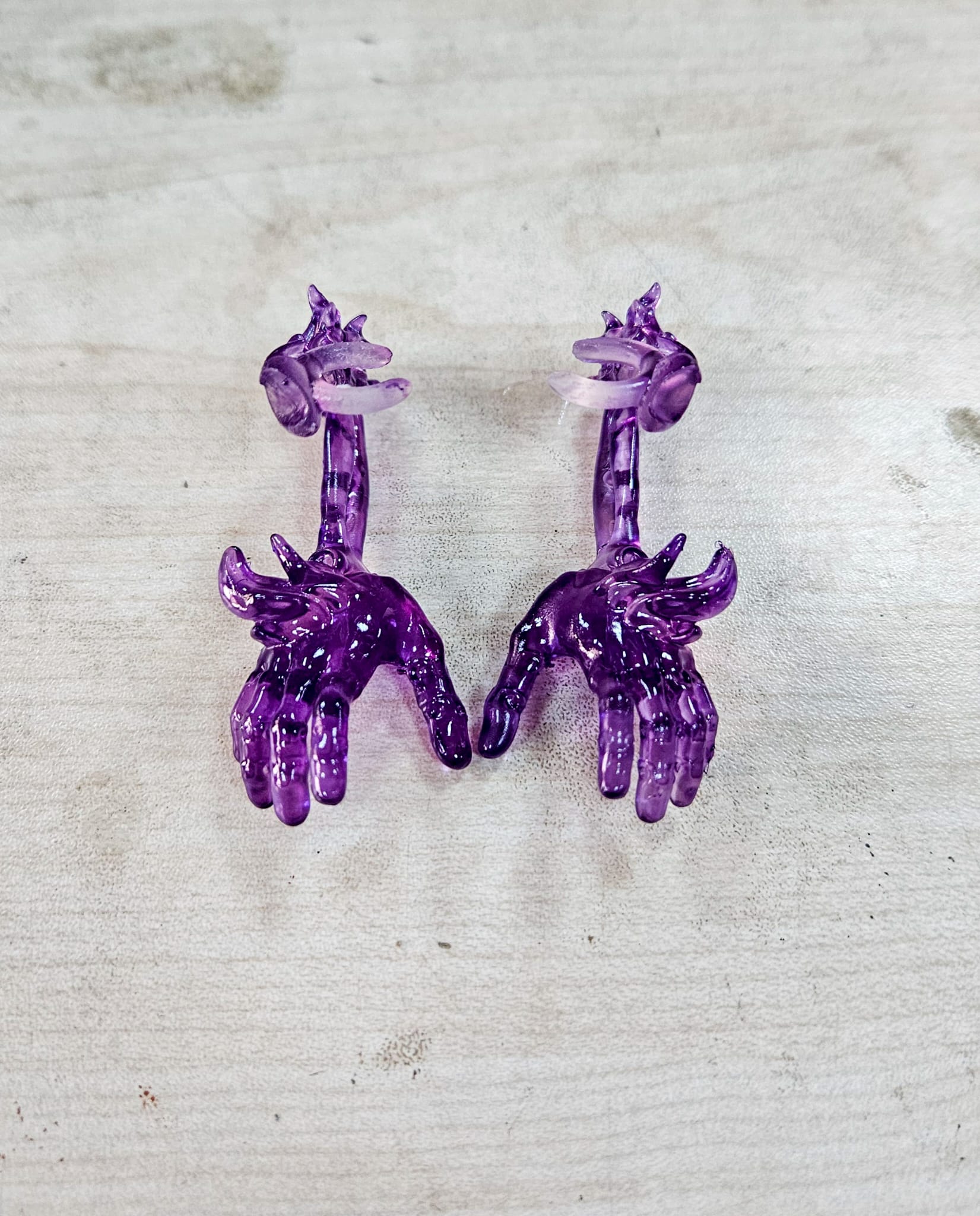 WhatsApp Image 2025-10-13 at 16.53.45 Mini Double Skeleton Arm Purple - Image 1